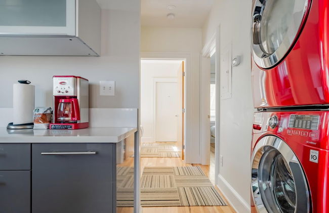 Downton Annie Apartment One 2BD 1BA Parking - Foto 30