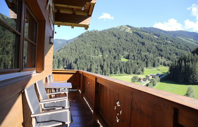 Luxurious Holiday Home in Saalbach-hinterglemm With Barbecue - Foto 71