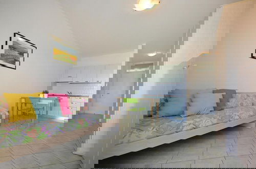 Photo 29 - Apartment in Lignano Sabbiadoro Near Cafe