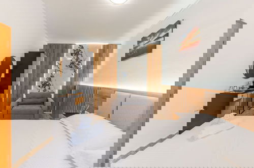 Photo 4 - ApartHotel by PikHost