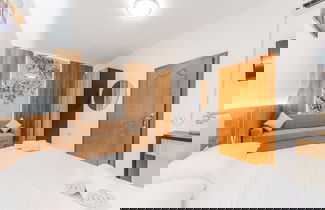 Photo 3 - ApartHotel by PikHost