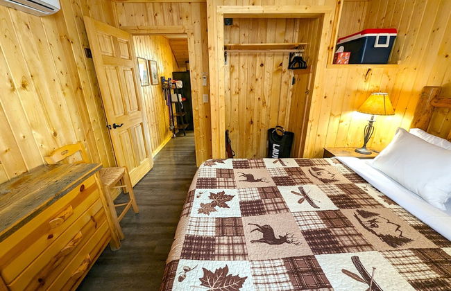 Yellowstone's Treasure Cabins - Foto 19