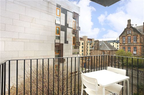 Photo 23 - Altido Contemporary Royal Mile Apartment W/Balcony
