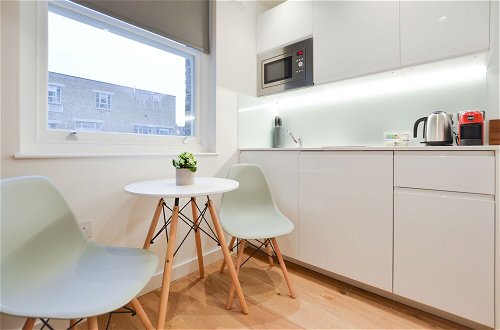 Photo 23 - West Hampstead Serviced Apartments by Concept Apartments