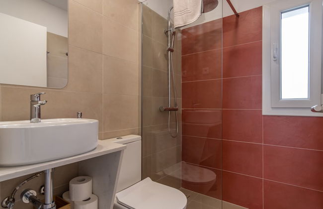 LV Premier LA2 Pool AC Garden sea View - Foto 34