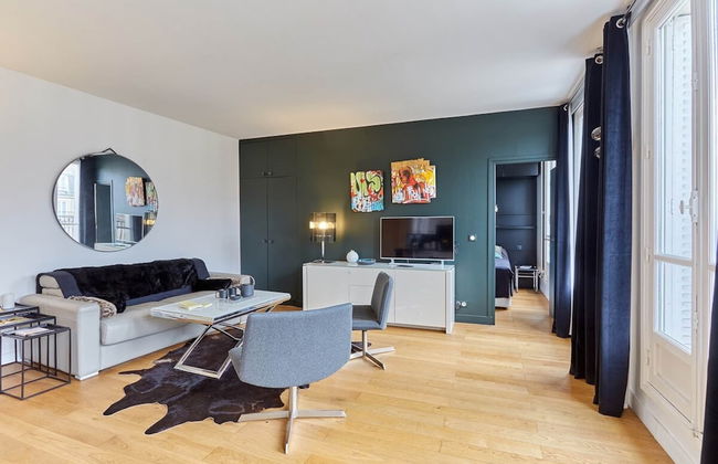 Superb Arc de Triomphe Apartment - Photo 1