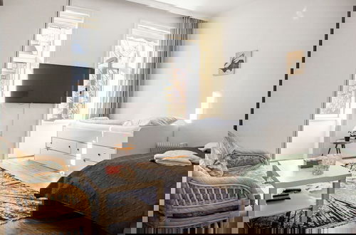 Photo 11 - Comfortable 3BR Danube & Millenium Tower