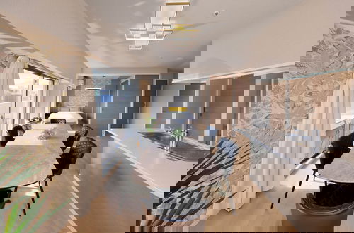 Foto 17 - Crystalexe nippombashi