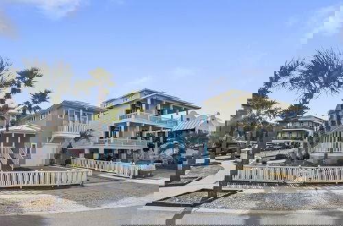 Foto 50 - Seaside Serenity 3 Bedroom Home by RedAwning