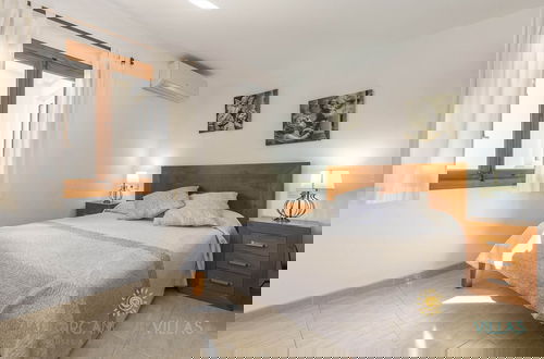 Foto 9 - Spacious Villa With Garden
