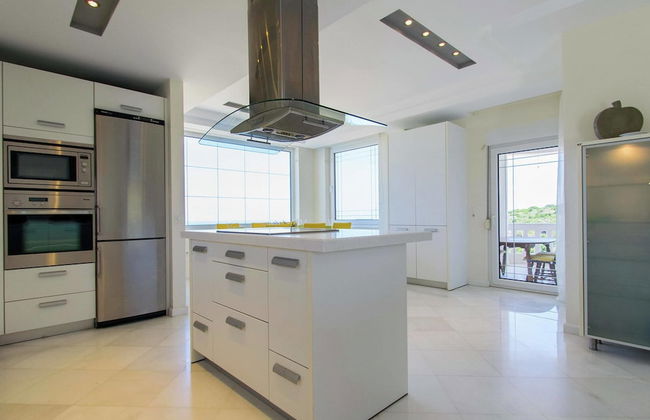 Infinity Pool Villa With Sea Views Near Rethymno City & Beach and Shaded BBQ - Photo 12