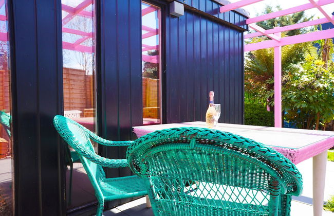 Zen Garden Cottage - Sleeps 2 - Patio & Parking - Foto 25