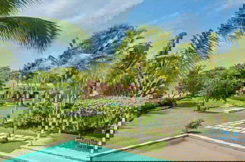 Photo 3 - Sophisticated Villas With Private Pools and Staff