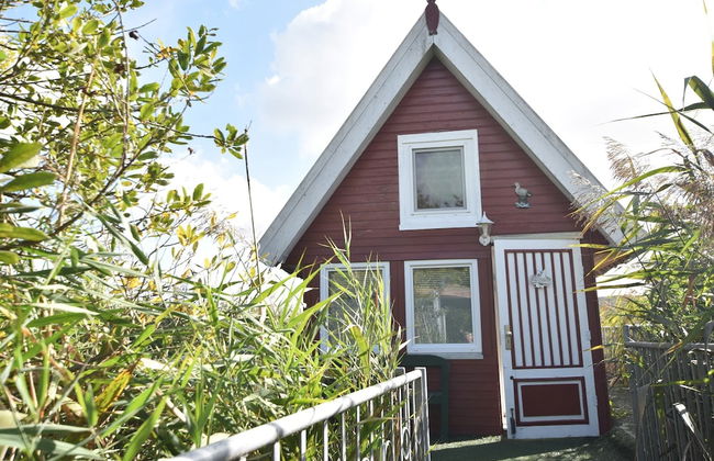 Striking Holiday Home in Sternberg With Jetty - Foto 53