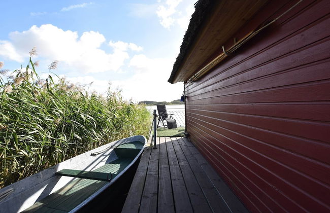 Striking Holiday Home in Sternberg With Jetty - Foto 45