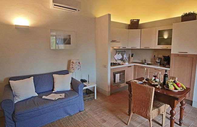 Modern Holiday Home in Foligno - Loc. With Pool - Foto 56