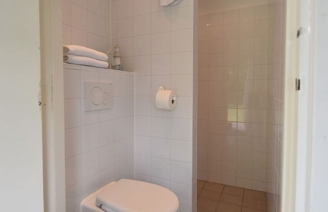 Holiday Home in Huisduinen Near the Dunes and sea - Photo 9