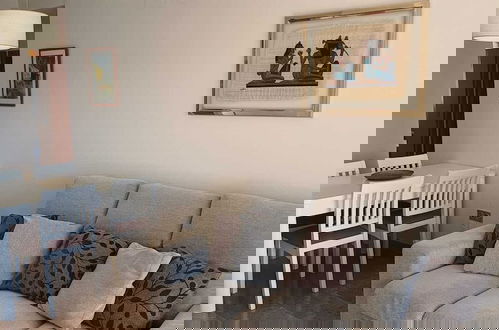 Foto 13 - Lovely 2 Bedroom, 2 Bathroom Apartment With Pool