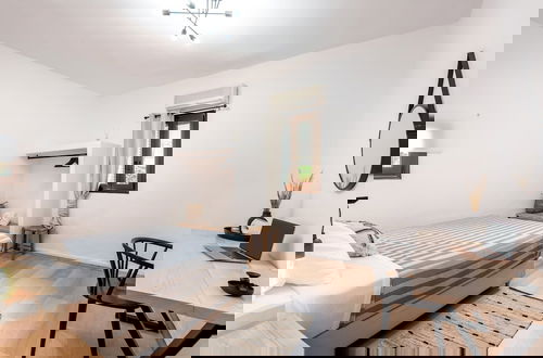Photo 2 - Joel Living Collection - Rustic Villa