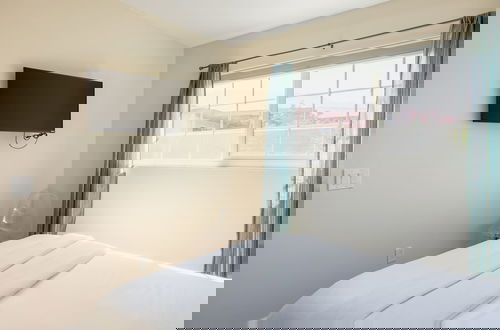 Photo 54 - Relax at the 3BR Tranquil Oasis in Palm Springs