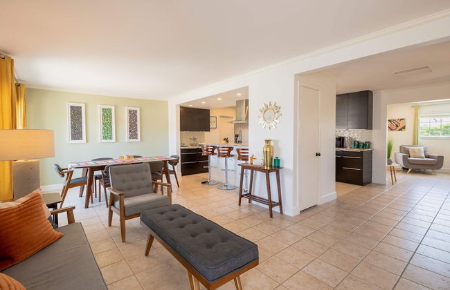 Relax at the 3BR Tranquil Oasis in Palm Springs - Foto 36