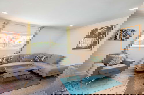 Photo 35 - Relax at the 3BR Tranquil Oasis in Palm Springs