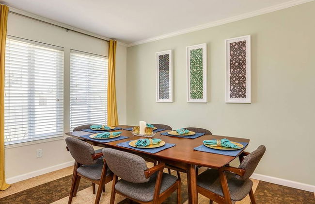 Relax at the 3BR Tranquil Oasis in Palm Springs - Foto 31