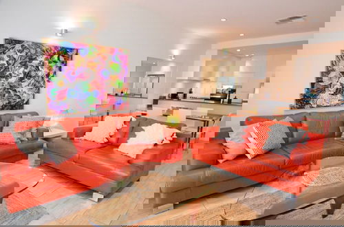 Photo 9 - Breeze Beachfront Apartment no 9