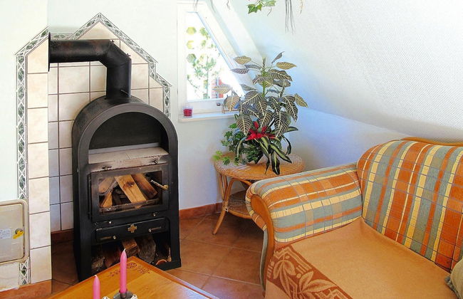 Thatched Holiday Home in Freest With Terrace - Foto 3
