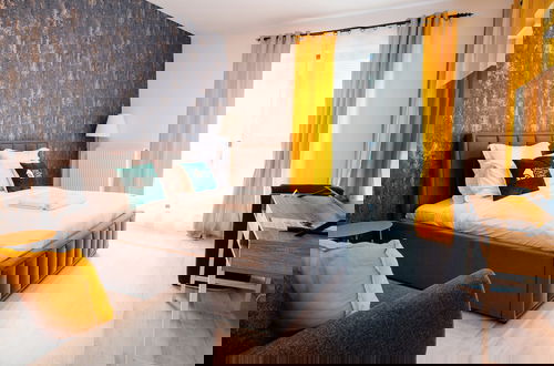 Photo 7 - Smart Concept Living Plaza
