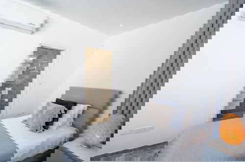 Foto 2 - Phaedrus Living Luxury Villa Panorama
