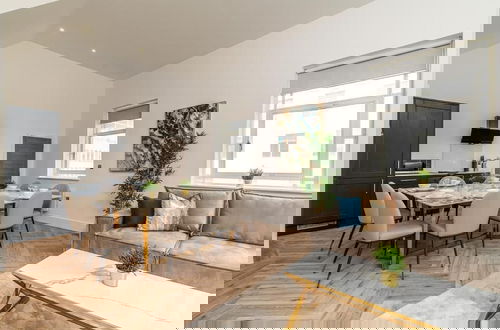 Foto 14 - The Penthouse Collection by EPIC