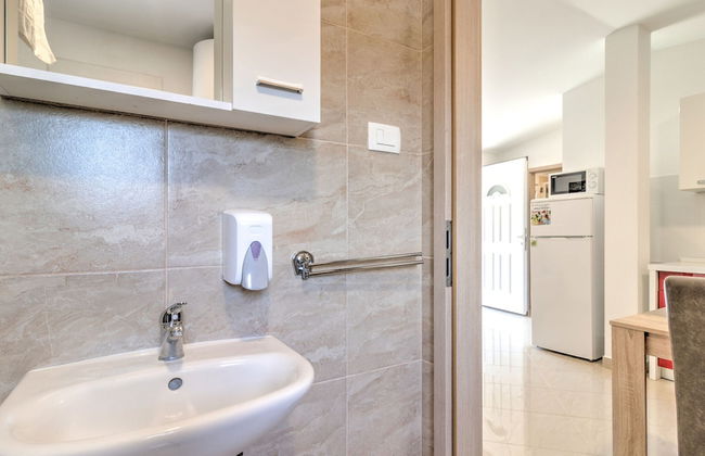 Cozy Holiday Home in Banjole near Pula City Center - Foto 14