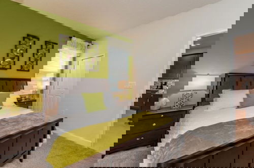 Foto 11 - 6 Bed 5 Bath Pool & Game Room Champions Gate 6 Bedroom Villa by RedAwning