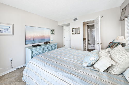 Photo 11 - Surfside Shores 1501