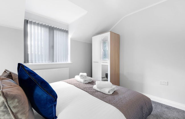 2 Bdrm Penthouse with parking Wycombe - Foto 2