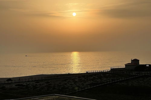 Photo 10 - Breathtaking Ocean Front Studio in Povoa de Varzim