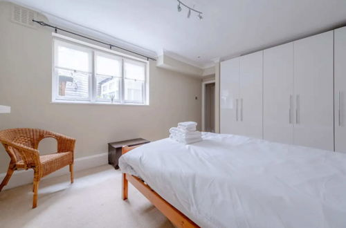 Photo 4 - Lovely 1 Bedroom With Patio - 10 Mins From Hyde Park
