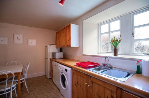 Photo 6 - Traditional & Homely 2BD Cottage in Kemnay