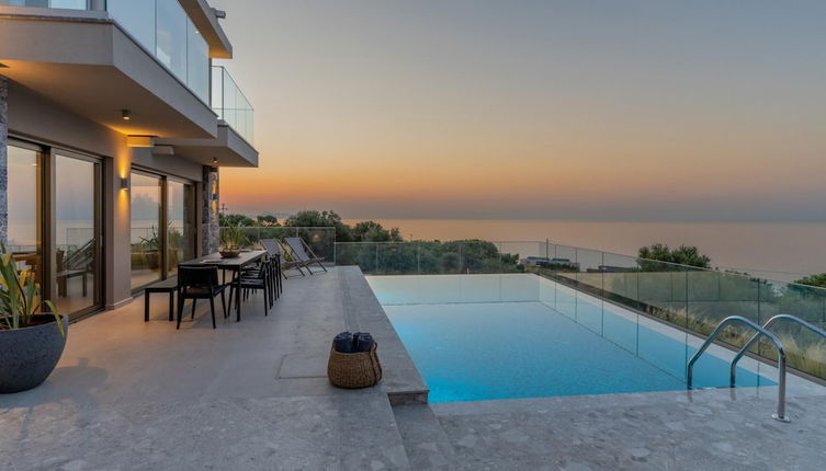 Photo 1 - Villa Onyx - With Private Heated Pool