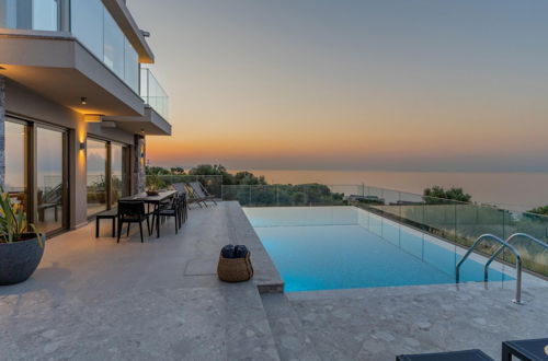 Photo 1 - Villa Onyx - With Private Heated Pool