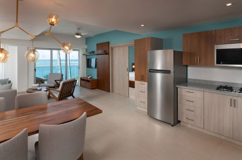 Photo 11 - Luxury Penthouse & Imperial Suites