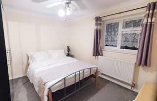 Foto 1 - Remarkable 1-bed Flat in Slough, Near Farnham Road