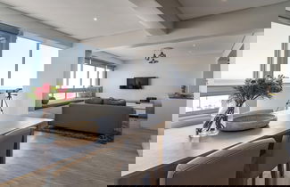 Foto 1 - Ocean Front Apartment w Sea Views Pleasant Ways