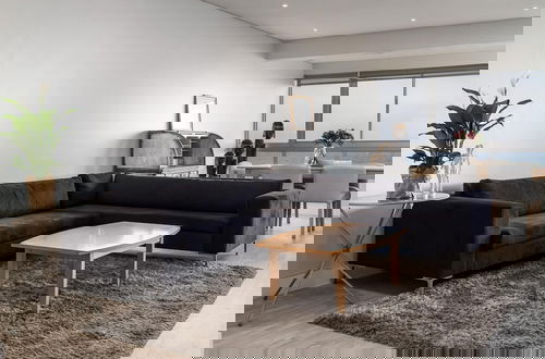 Foto 3 - Ocean Front Apartment w Sea Views Pleasant Ways