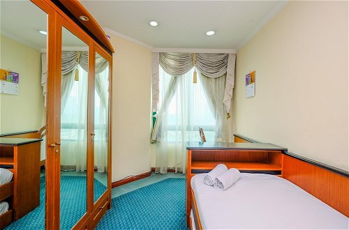 Photo 4 - Spacious And Comfort 2Br With Maid Room At Permata Gandaria Apartment