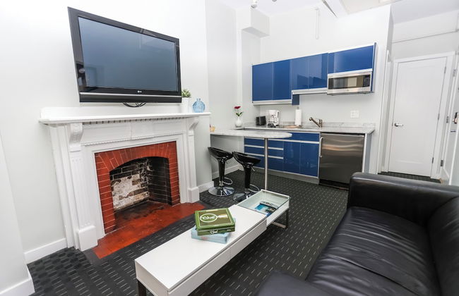 Maverick Suites at 245 Newbury St - Foto 79