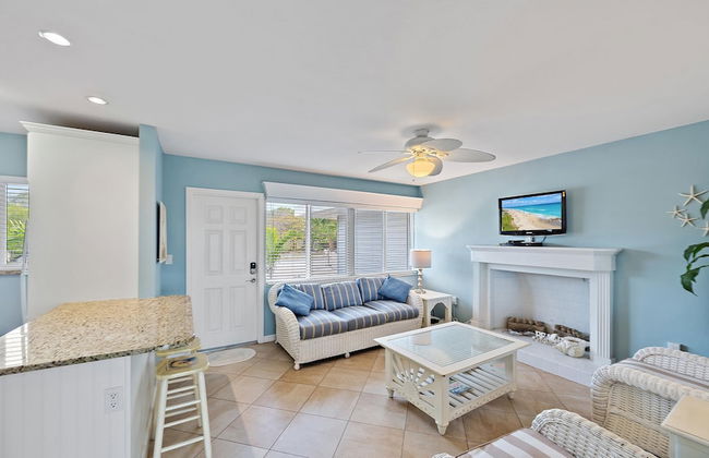 Las Hermanas 2 1 Bedroom Condo by RedAwning - Photo 18