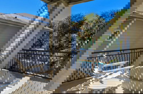 Foto 51 - Gulf Side and 2 Minutes to the Beach w/ Private Pool + Beach Chairs & Bikes