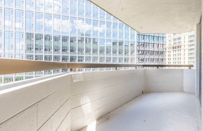 Elegant 2BR Apartment Minutes From DC - Foto 73